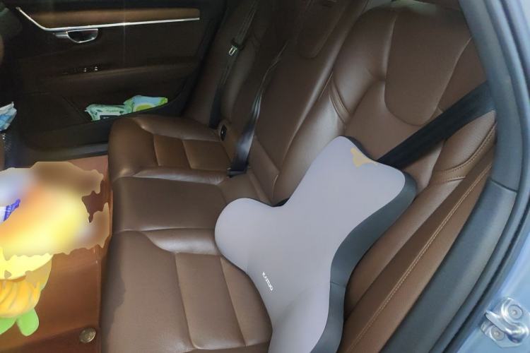Used Volvo S90 2020 Facelift T5 Smart & Luxurious Edition Left Rear Seat