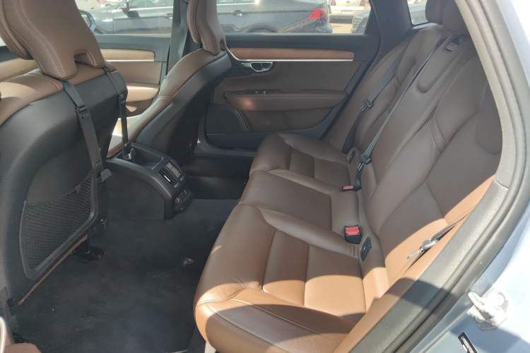 Used Volvo S90 2020 Facelifted T5 Zhiyi Luxury Edition Left Rear Seat