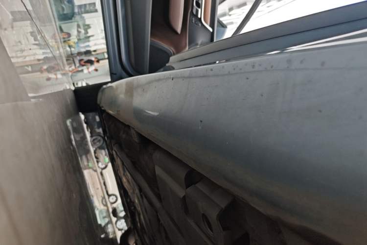 Used Volvo S90 2020 T5 Zhiyi Luxury Edition Left Side Sill