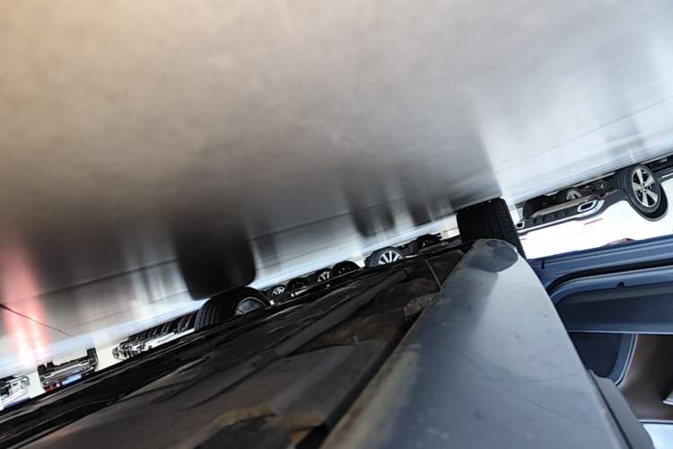 Used Volvo S90 2020 T5 Zhiya Luxury Edition Left Side Sill