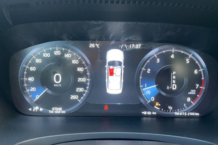 Used Volvo S90 2020 T5 Zhiyi Luxury Edition Odometer Close Up