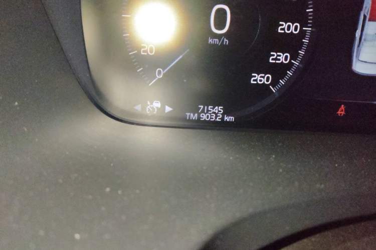Used Volvo S90 2020 T5 Zhiyuan Luxury Edition Odometer Close Up
