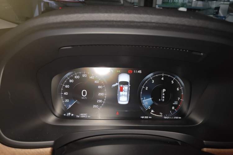 Used Volvo S90 2020 T5 Zhiyi Luxury Edition Odometer Close Up