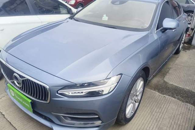 Gebrauchter Volvo S90 2020 Facelifted T5 Zhiyi Luxury Edition