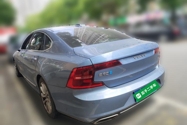 Used Volvo S90 2020 Facelifted T5 Zhiyi Luxury Edition Rear Left 45 Deg