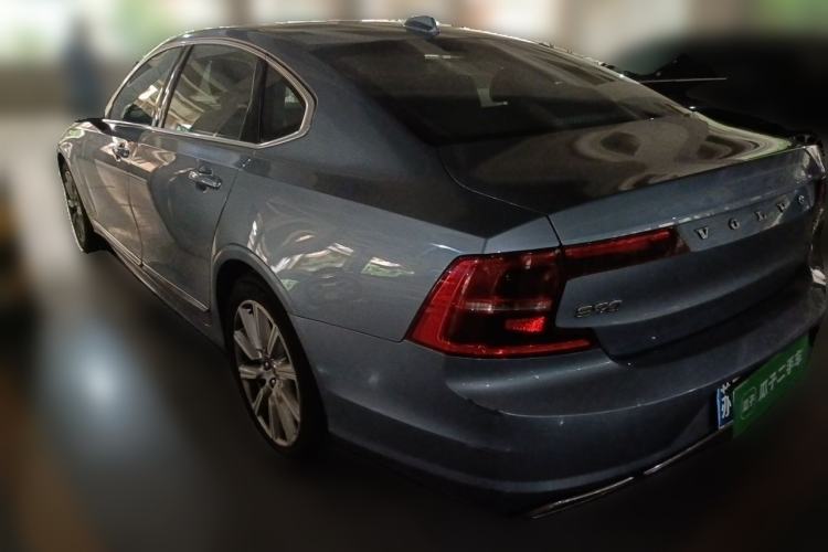 Used Volvo S90 2020 T5 Zhiyuan Luxury Edition Rear Left 45 Deg