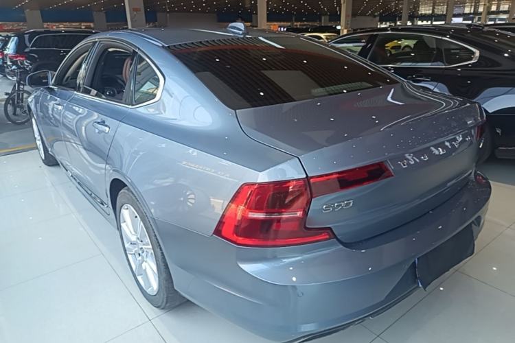 Used Volvo S90 2020 T5 Zhiyi Luxury Edition Rear Left 45 Deg