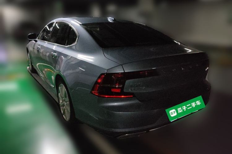 Used Volvo S90 2020 T5 Zhiyi Luxury Edition Rear Left 45 Deg
