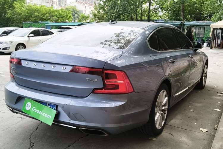 Used Volvo S90 2020 T5 Zhiyuan Luxury Edition Rear Right 45 Deg