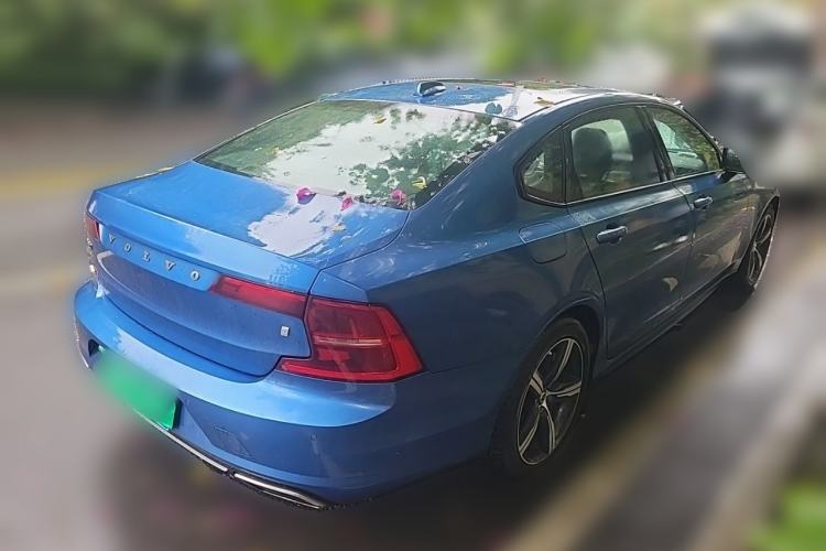 Used Volvo S90 2020 T5 Zhiyi Sport Edition Rear Right 45 Deg