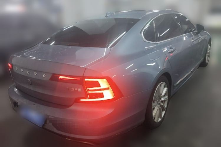 Used Volvo S90 2020 T5 Zhiyuan Luxury Edition Rear Right 45 Deg