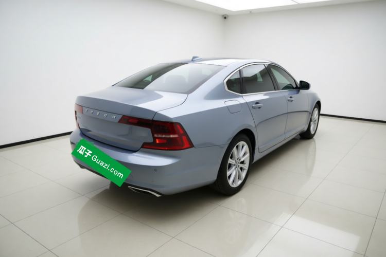 Used Volvo S90 2020 T5 Zhiyuan Luxury Edition Rear Right 45 Deg