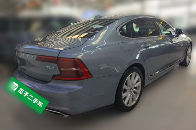 Used Volvo S90 2020 T5 Zhiyi Luxury Edition Rear Right 45 Deg