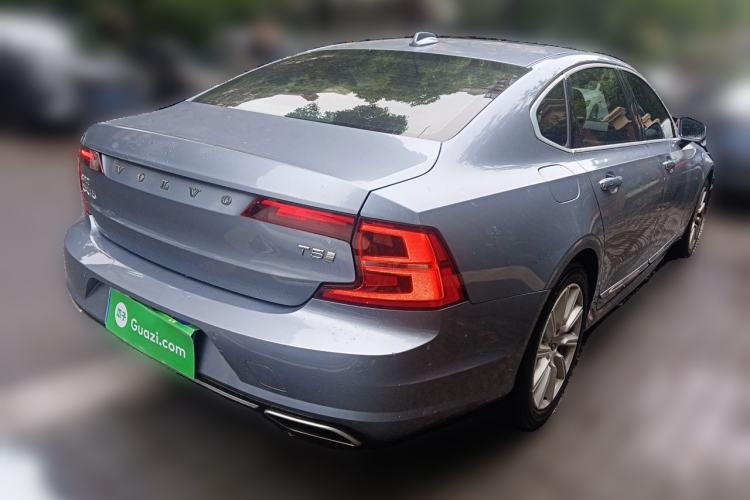 Used Volvo S90 2020 Facelifted T5 Zhiyi Luxury Edition Rear Right 45 Deg