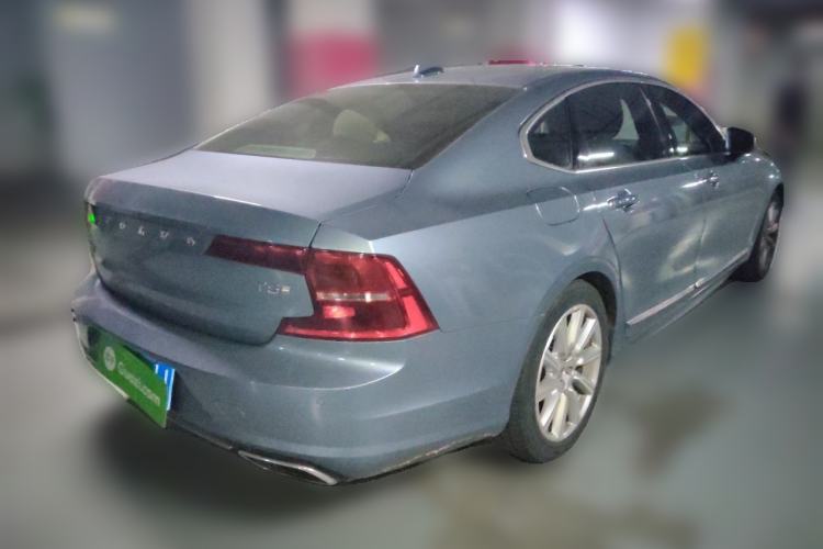 Used Volvo S90 2020 T5 Zhiyuan Luxury Edition Rear Right 45 Deg