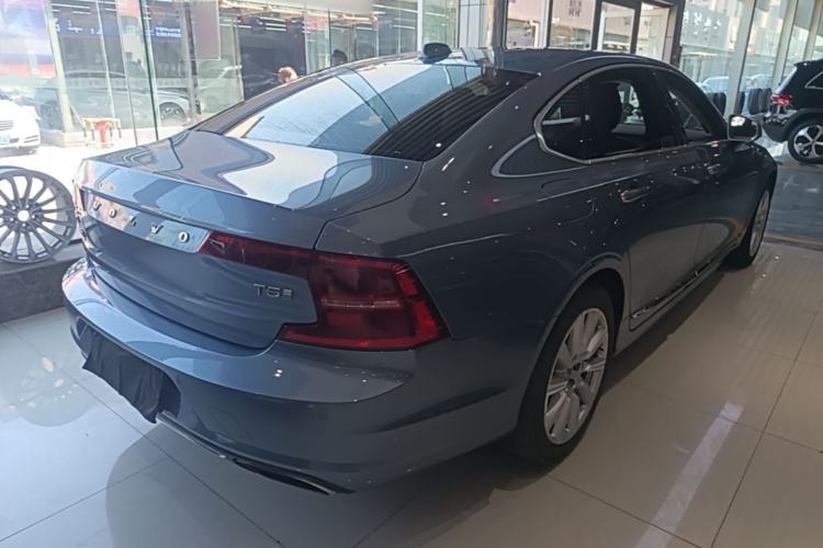 Used Volvo S90 2020 T5 Zhiyi Luxury Edition Rear Right 45 Deg