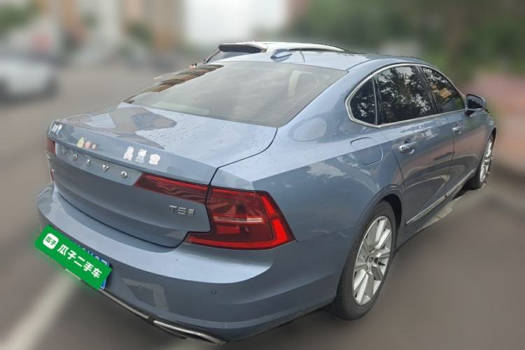 Used Volvo S90 2020 T5 Zhiyi Luxury Edition Rear Right 45 Deg