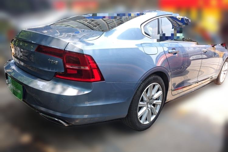 Used Volvo S90 2020 Facelifted T5 Zhiyi Luxury Edition Rear Right 45 Deg