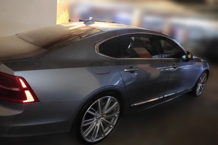 Used Volvo S90 2020 T5 Zhiyi Luxury Edition Rear Right 45 Deg