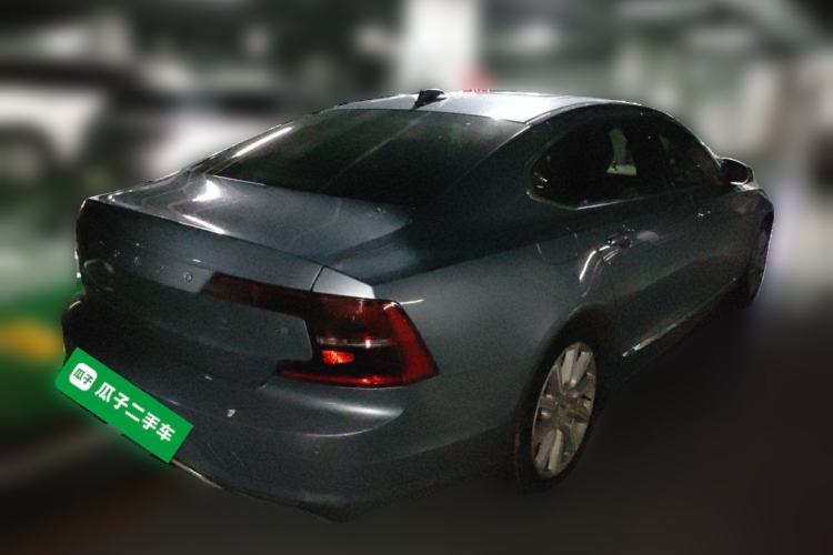 Used Volvo S90 2020 T5 Zhiyi Luxury Edition Rear Right 45 Deg