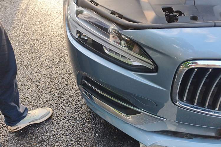 Used Volvo S90 2020 T4 SmartDrive Luxury Edition Right Front Headlight