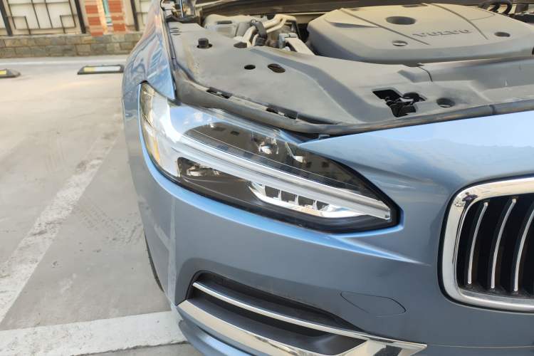 Used Volvo S90 2020 T5 Zhiyi Luxury Edition Right Front Headlight