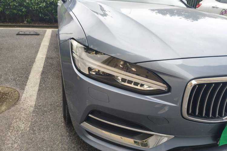 Used Volvo S90 2020 T5 Zhiyuan Luxury Edition Right Front Headlight