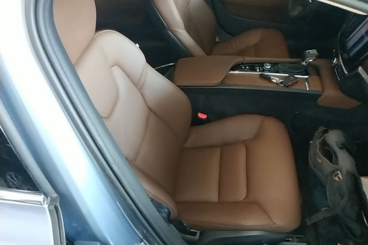 Used Volvo S90 2020 T5 Zhiyi Luxury Edition Right Front Seat