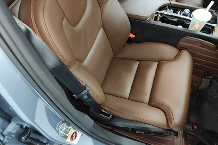 Used Volvo S90 2020 T5 Zhiya Luxury Edition Right Front Seat