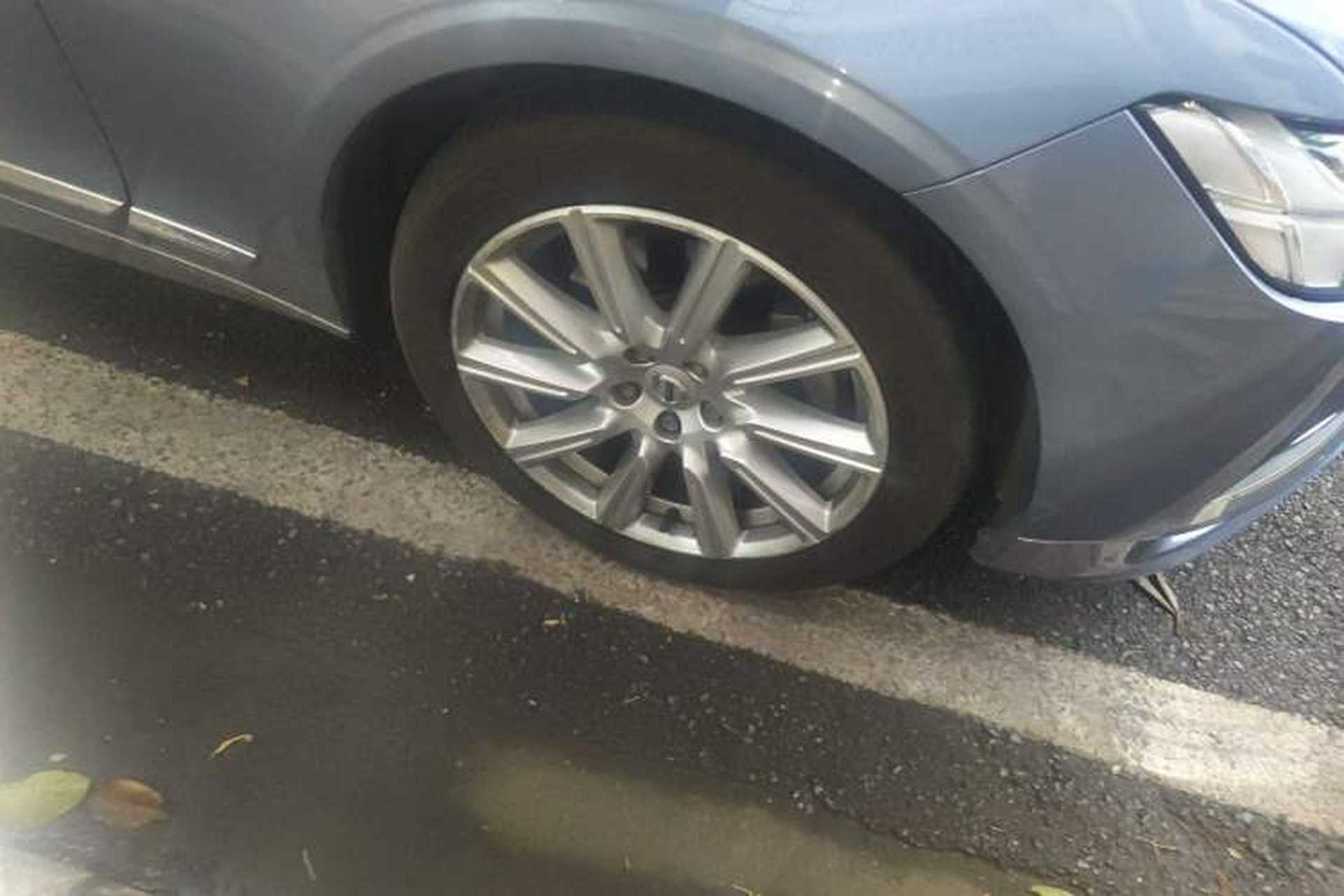 Used Volvo S90 2020 Facelift T5 Smart & Luxurious Edition Right Front Wheel Hub