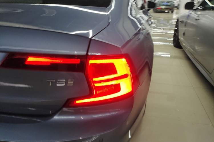 Used Volvo S90 2020 Facelifted T5 Zhiyi Luxury Edition Right Rear Taillight