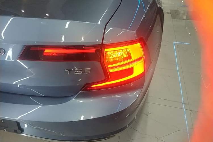 Used Volvo S90 2020 T5 Zhiya Luxury Edition Right Rear Taillight