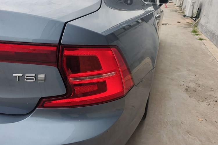 Used Volvo S90 2020 Facelift T5 Smart & Luxurious Edition Right Rear Taillight