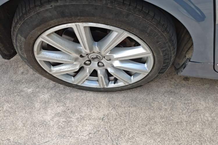 Used Volvo S90 2020 T5 Zhiyi Luxury Edition Right Rear Wheel Hub