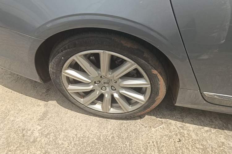 Used Volvo S90 2020 T5 Zhiyi Luxury Edition Right Rear Wheel Hub