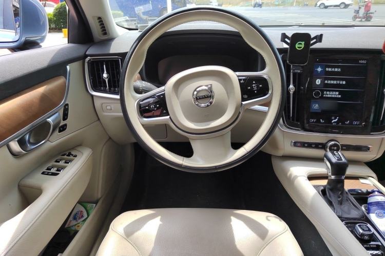 Used Volvo S90 2020 T5 Zhiyi Luxury Edition Steering Wheel