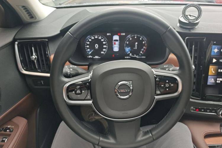 Used Volvo S90 2020 T5 Zhiyi Luxury Edition Steering Wheel