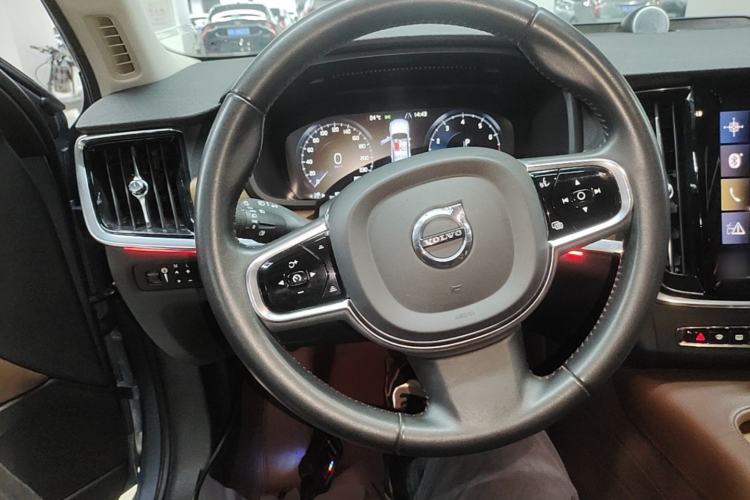 Used Volvo S90 2020 Facelifted T5 Zhiyi Luxury Edition Steering Wheel