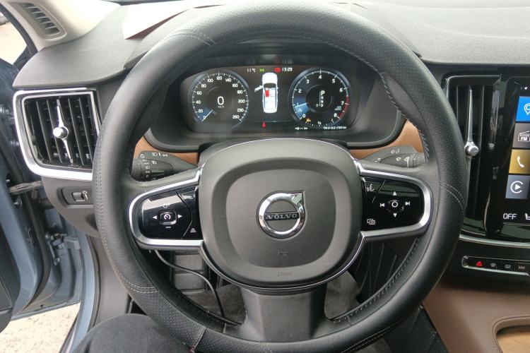 Used Volvo S90 2020 Facelifted T5 Zhiyi Luxury Edition Steering Wheel