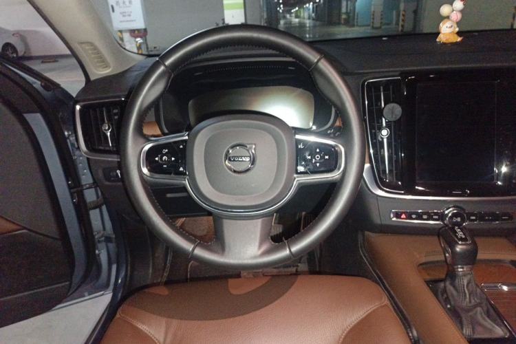 Used Volvo S90 2020 T5 Zhiyi Luxury Edition Steering Wheel