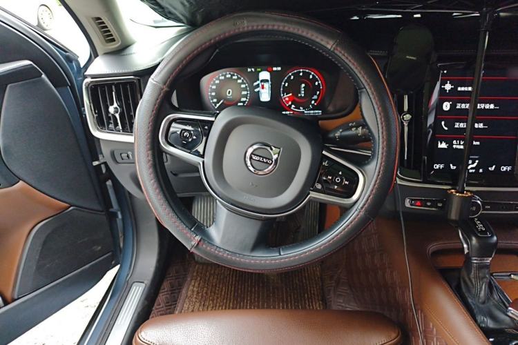 Used Volvo S90 2020 T5 Zhiyuan Luxury Edition Steering Wheel