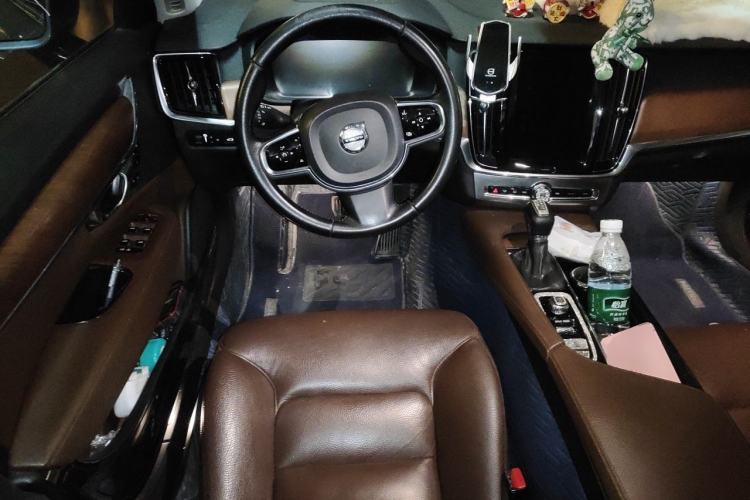 Used Volvo S90 2020 T5 Zhiyi Luxury Edition Steering Wheel