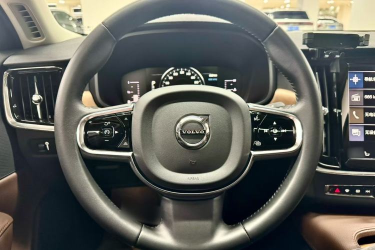 Used Volvo S90 2020 T5 Zhiyi Luxury Edition Steering Wheel
