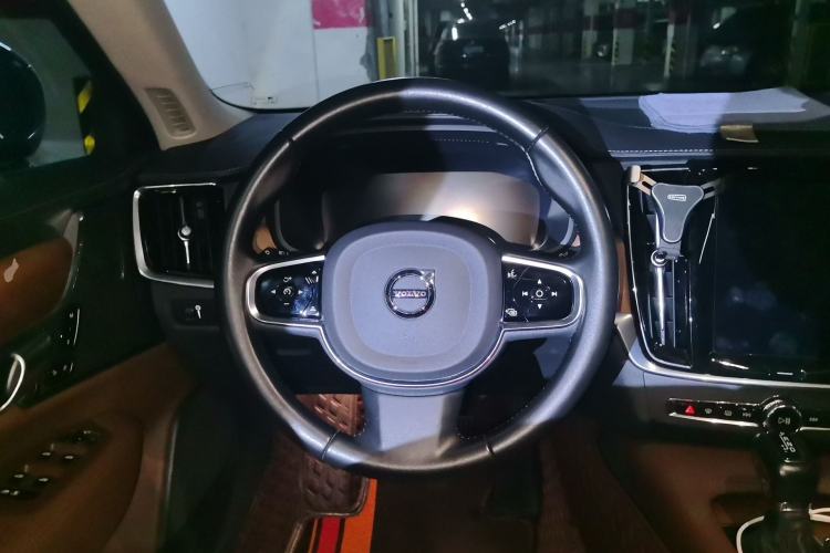 Used Volvo S90 2020 T5 Zhiyuan Luxury Edition Steering Wheel