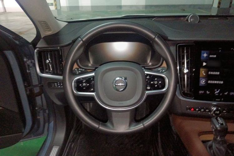 Used Volvo S90 2020 T5 Zhiya Luxury Edition Steering Wheel