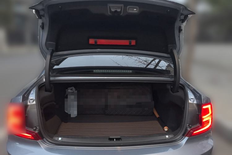 Used Volvo S90 2020 Facelift T5 Zhiyuan Sport Edition Trunk