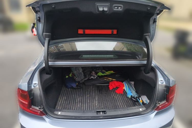 Used Volvo S90 2020 T5 Zhiyuan Luxury Edition Trunk