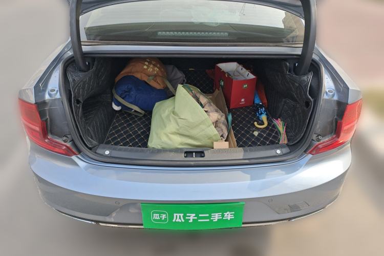 Used Volvo S90 2020 T5 Zhiyuan Luxury Edition Trunk