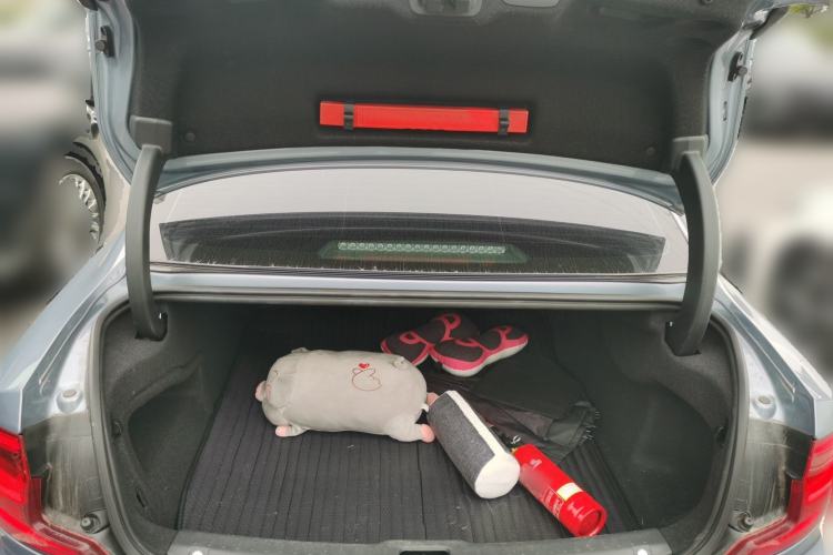 Used Volvo S90 2020 T5 Zhiyi Luxury Edition Trunk