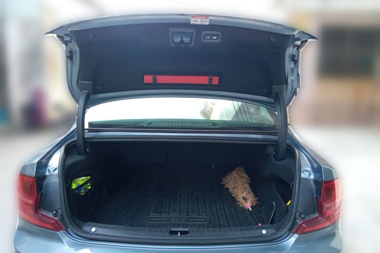 Used Volvo S90 2020 T5 Zhiyi Luxury Edition Trunk